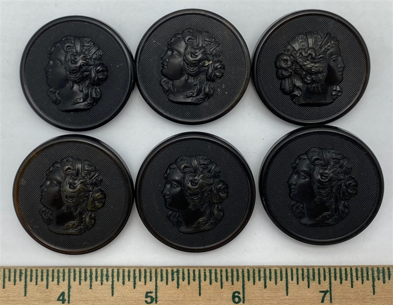 Large Horn Buttons