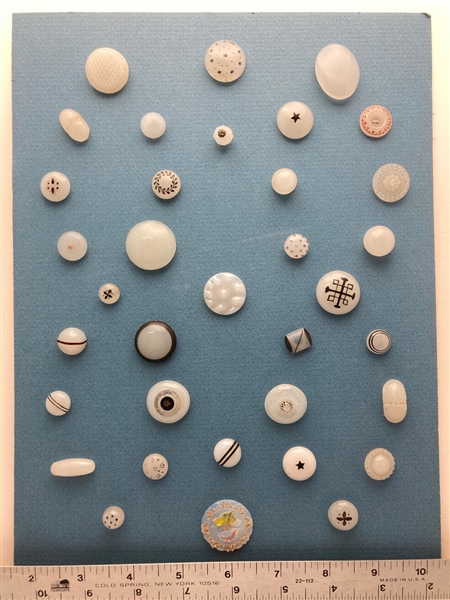 Clam Broth Glass Buttons
