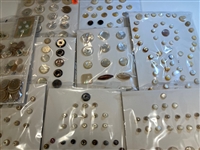 9 Cards of Shell Buttons