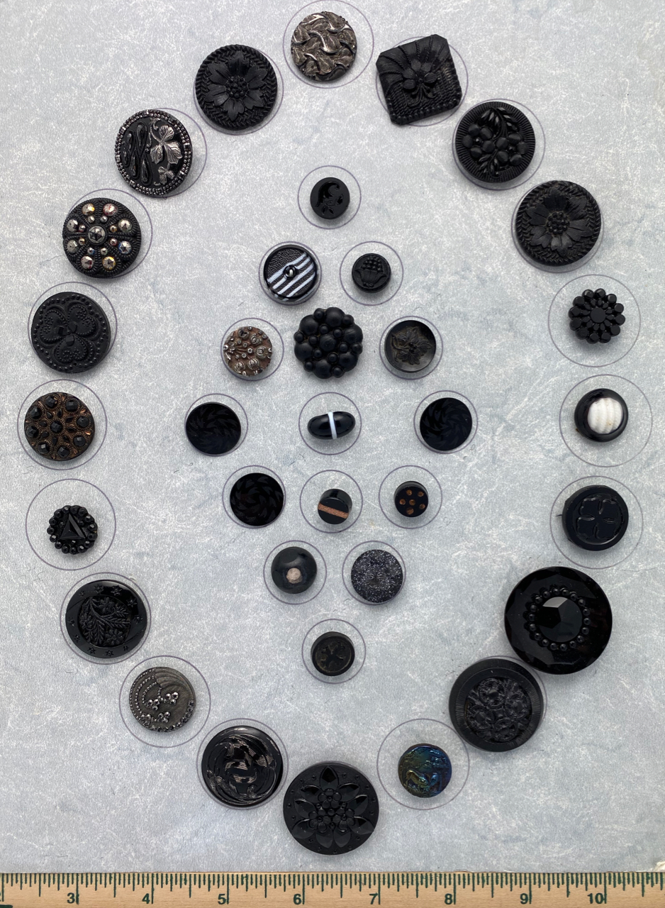 Lot Detail - Black Glass Buttons