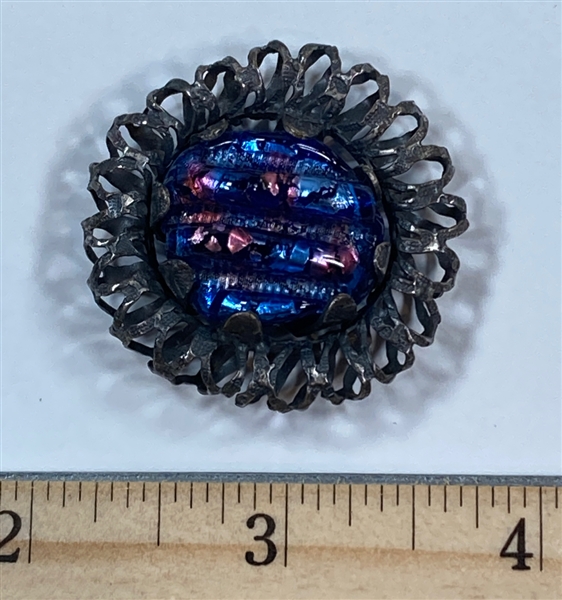 Glass Mounted in Metal Button