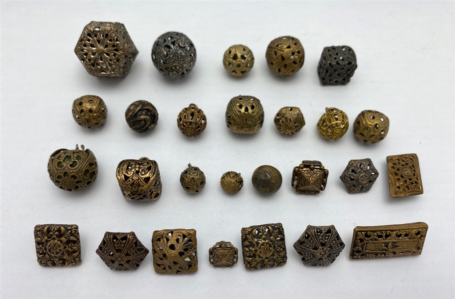 Cricket Cage Buttons