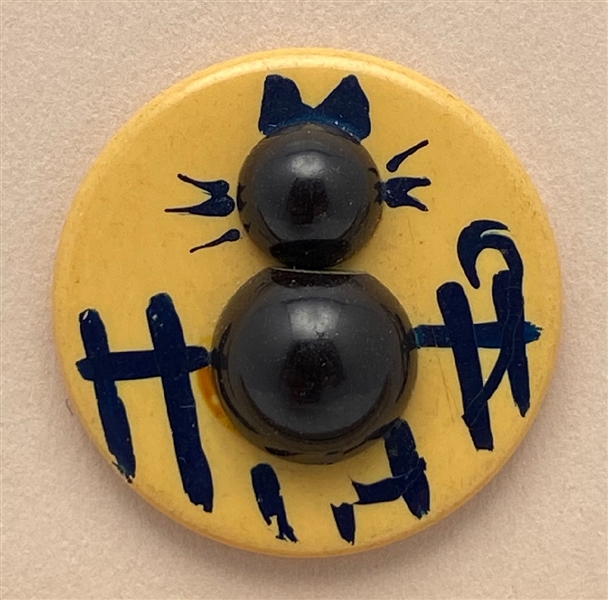 Bakelite Cat on Fence Button
