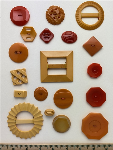 Bakelite Buttons & Buckles