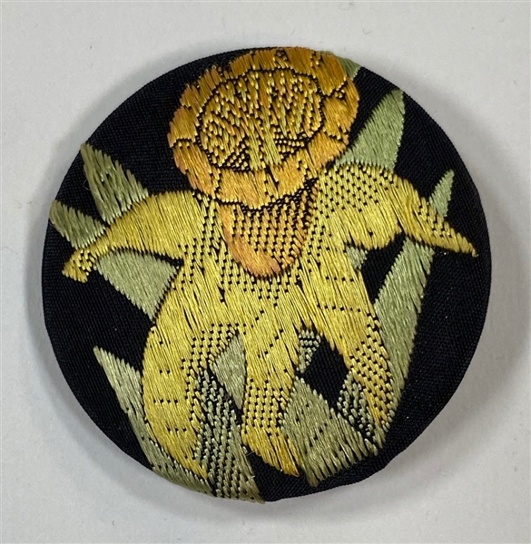 Daffodil Button