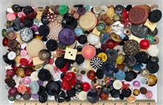 Plastic Buttons