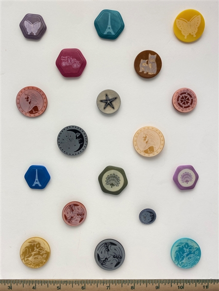 Pictorial VI Buttons