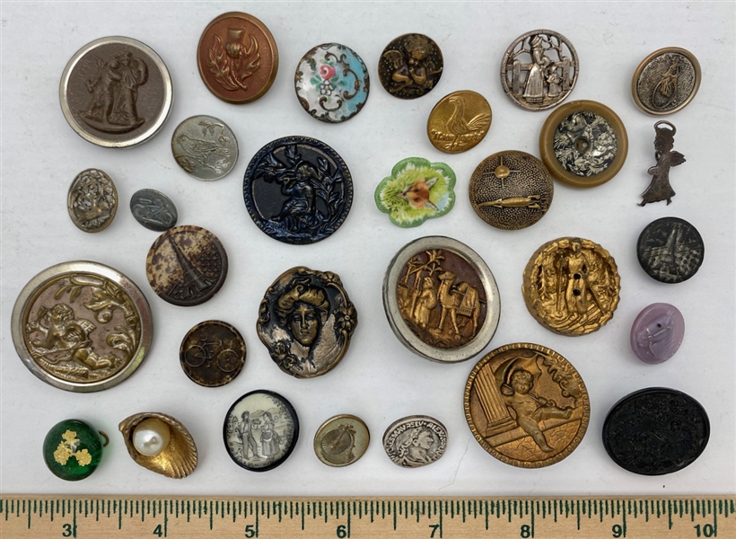 Mixed Buttons