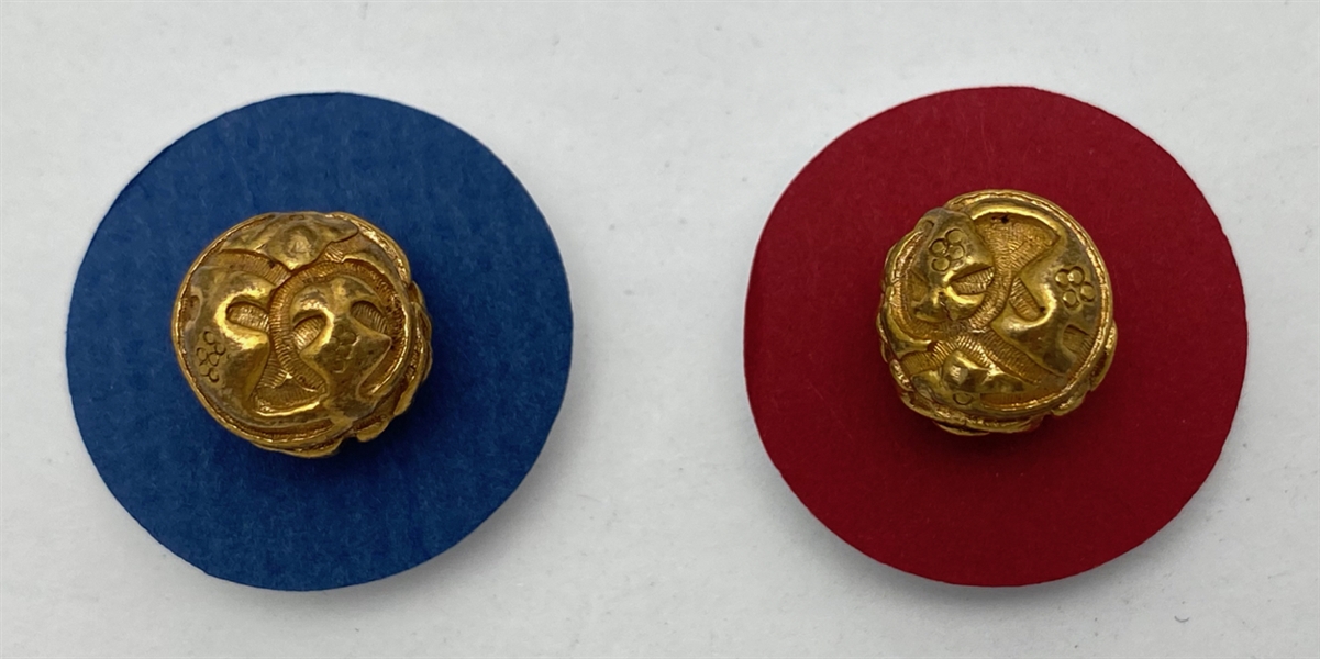 Mandarin Buttons