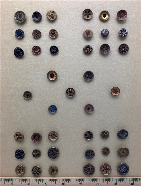 Velvet Back Buttons