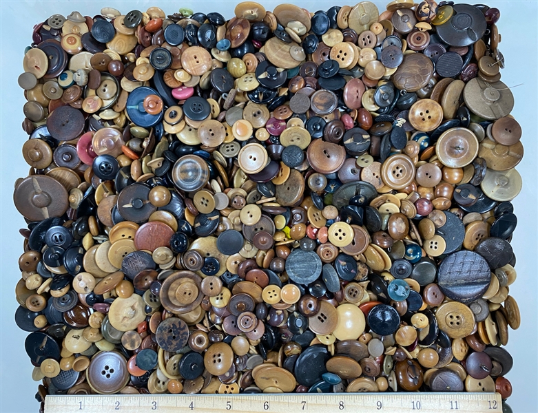 Vegetable Ivory Buttons