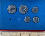 Repro Early Buttons