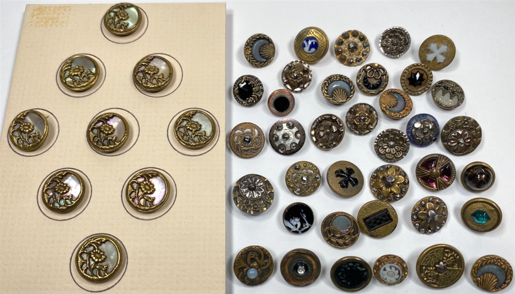 Small Pretty Buttons