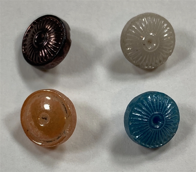 Unusual Briare Buttons