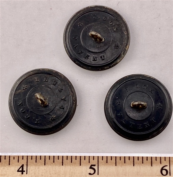 3 Horn Sporting Buttons