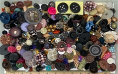 Glitz in Plastic