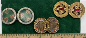 3 Buckles