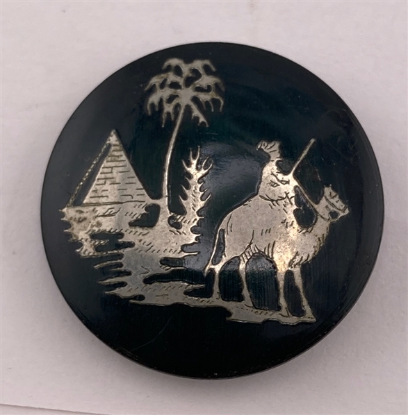 Inlaid Horn