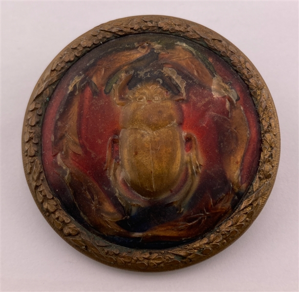 Large Horn Button